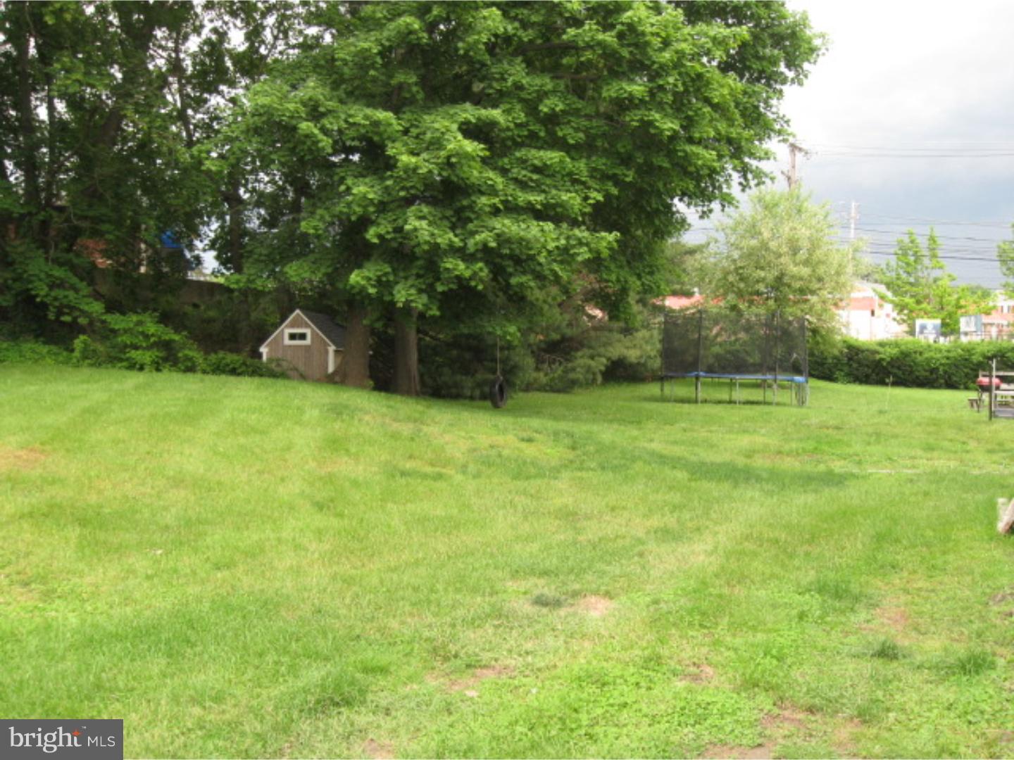 119 Gallagher Road Wayne, PA 19087 - Photo 16 of 22 Back Yard