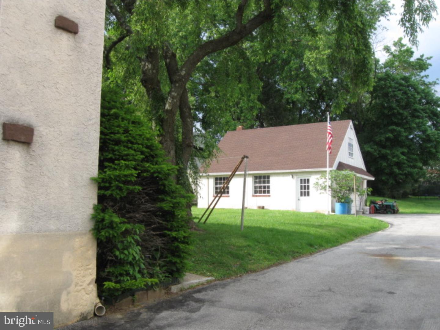 119 Gallagher Road Wayne, PA 19087 - Photo 8 of 22 Garage
