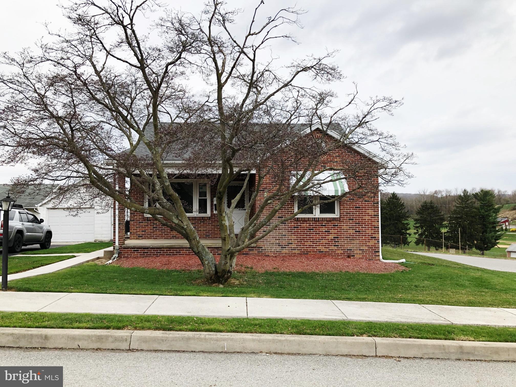 144 North High Street Spring Grove, PA 17362 - Photo 2 of 33
