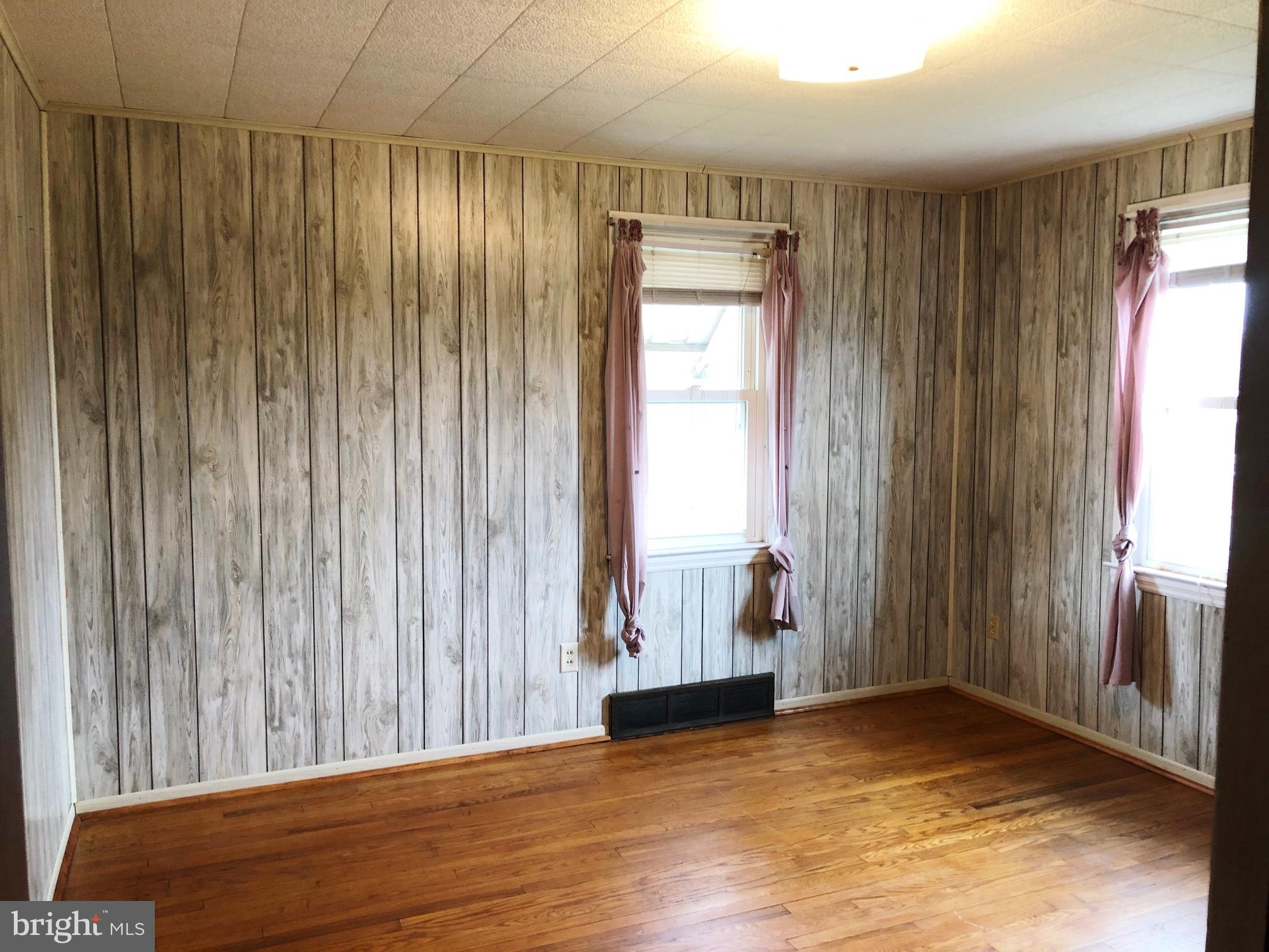 144 North High Street Spring Grove, PA 17362 - Photo 17 of 33