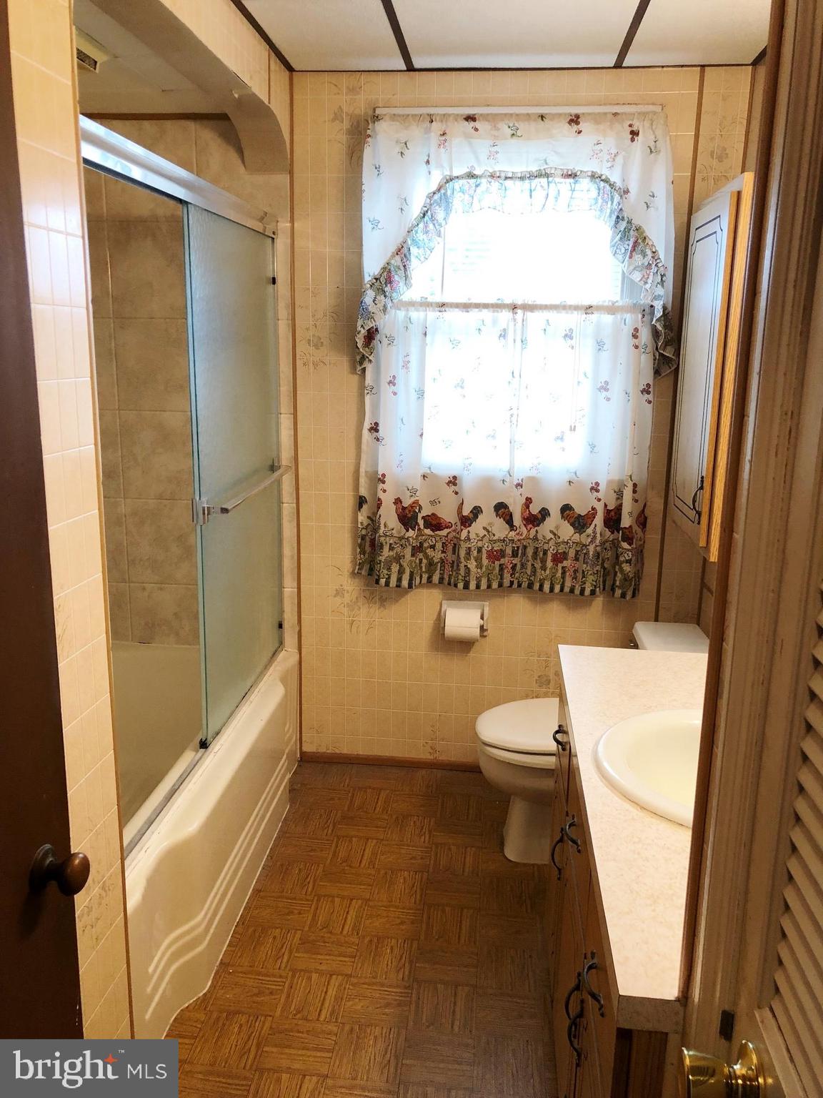 144 North High Street Spring Grove, PA 17362 - Photo 18 of 33