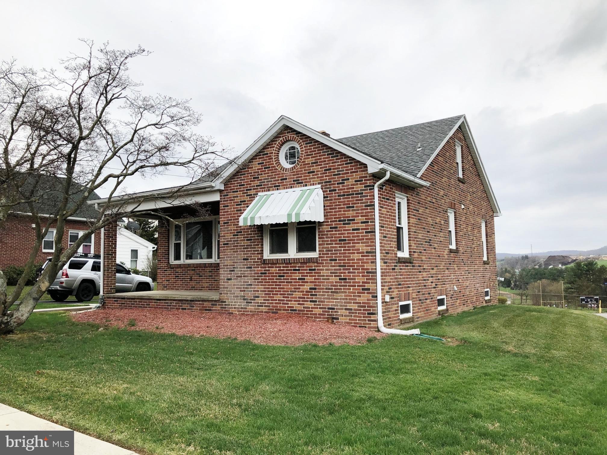 144 North High Street Spring Grove, PA 17362 - Photo 3 of 33
