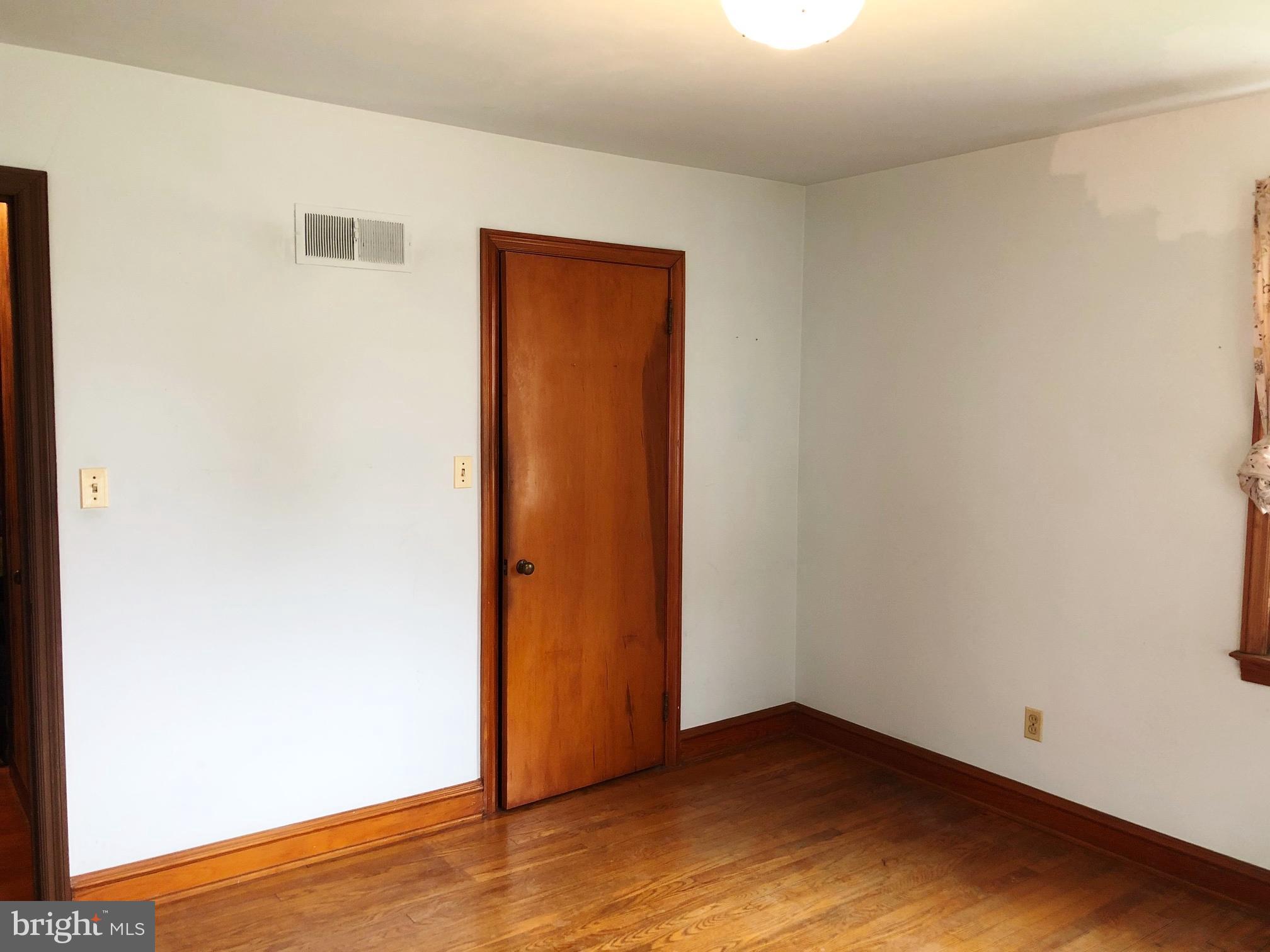 144 North High Street Spring Grove, PA 17362 - Photo 22 of 33