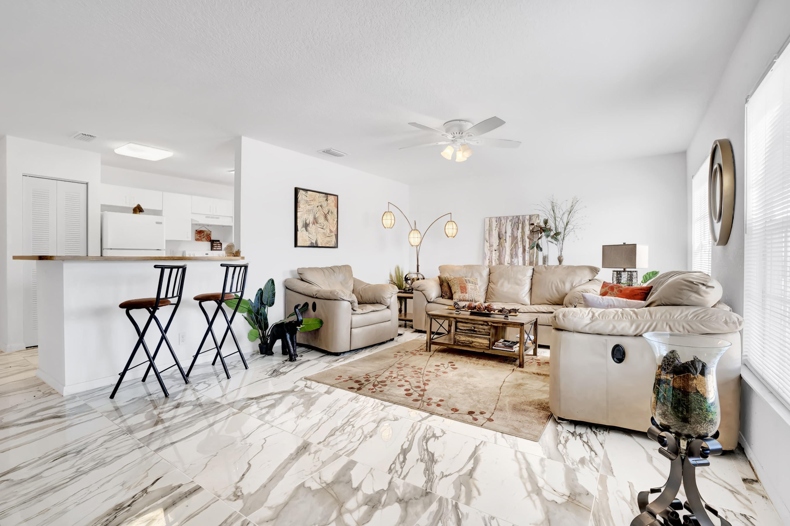 1476 West 31st Street Riviera Beach, FL 33404 - Photo 2 of 20 DSC07510