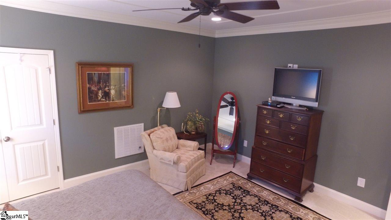 116 Kimborough Street Greenville, SC 29607 - Photo 10 of 23 Gallery Image 10