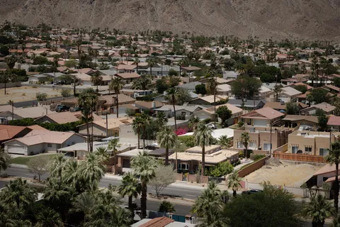 $950,000 | 52883 Eisenhower Drive, La Quinta, CA 92253