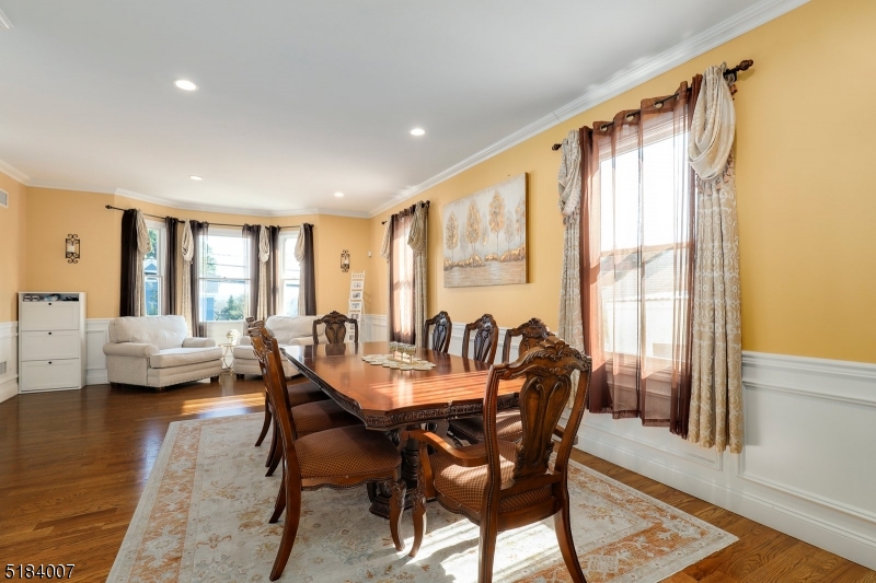 157 Woodridge Street Wood-Ridge, NJ 07075 - Photo 19 of 47 Gallery Image 19