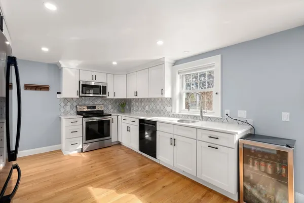$799,000 | 438 Mt Vernon Street, Dedham, MA 02026