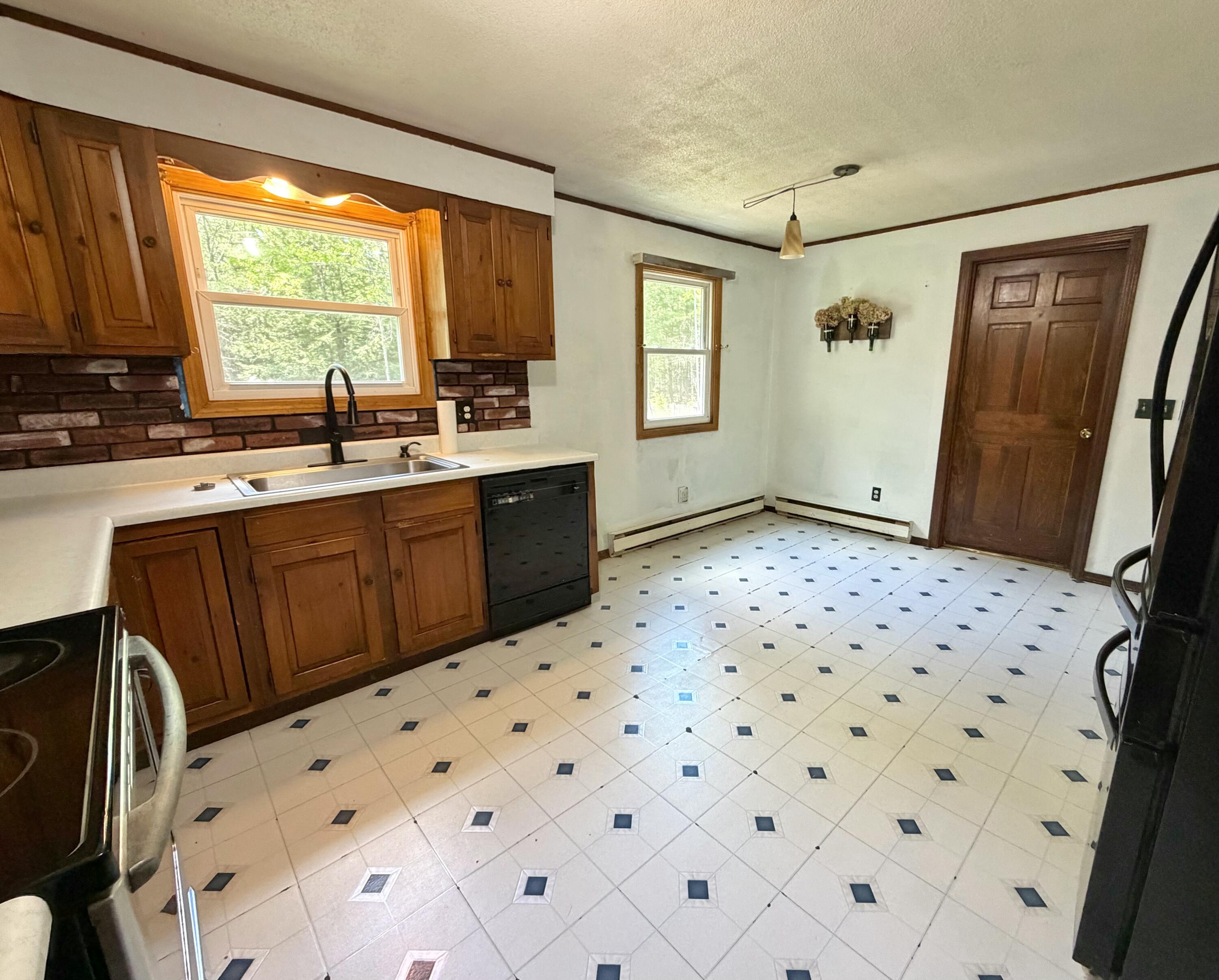 203 Dingley Spring Road Gorham, ME 04038 - Photo 29 of 39 IMG_0423