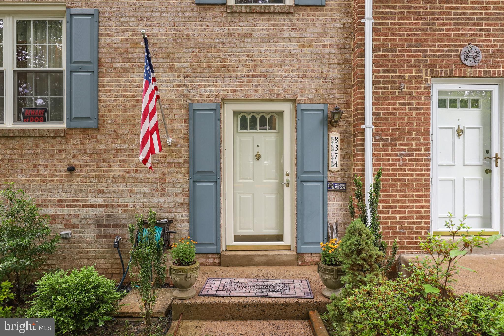 8374 Luce Court Springfield, VA 22153 - Photo 3 of 31 Gallery Image 3
