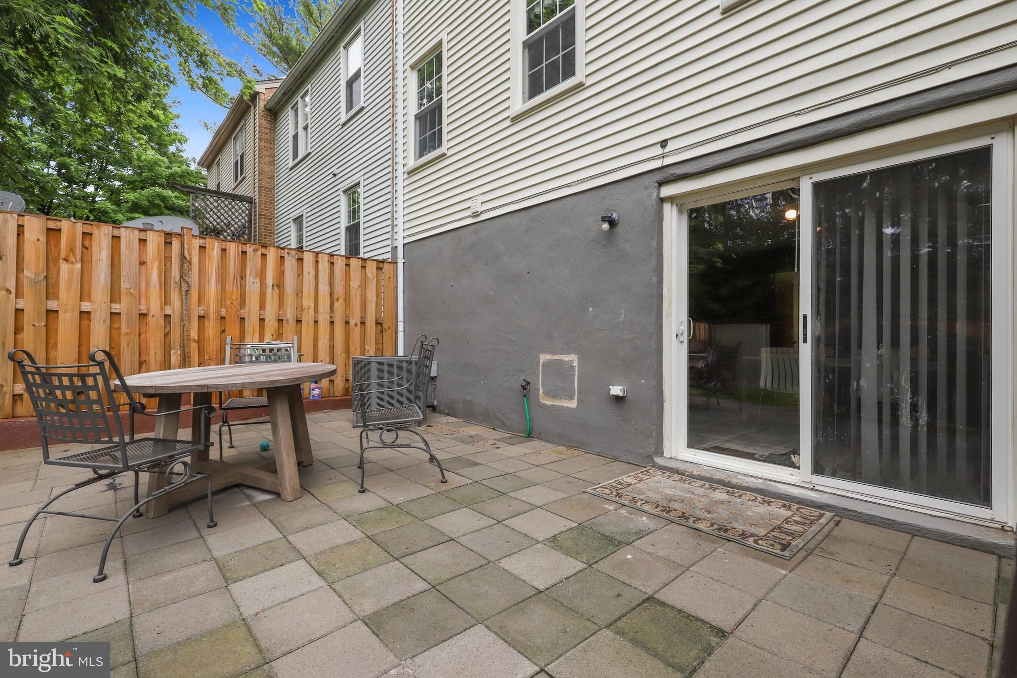 8374 Luce Court Springfield, VA 22153 - Photo 25 of 31 Gallery Image 25