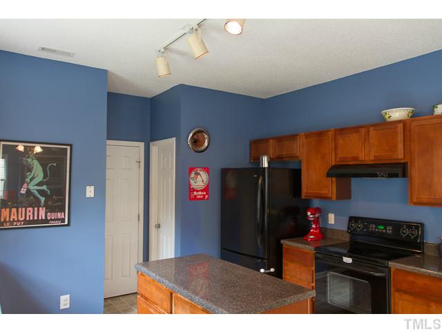 4303 Chimney Stone Road Durham, NC 27704 - Photo 10 of 19 Gallery Image 10