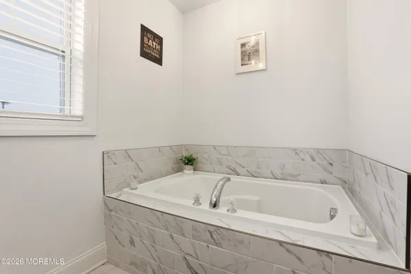 $1,100,000 | 4 Tasha Lane, Howell, NJ 07731