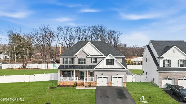 $1,100,000 | 4 Tasha Lane, Howell, NJ 07731