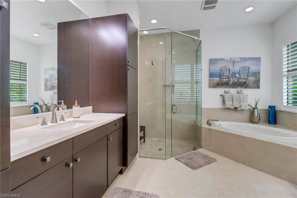 5166 Andros Drive Naples, FL 34113 - Photo 21 of 50