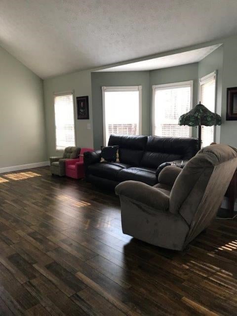 494 Embry Loop Morgantown, KY 42261 - Photo 3 of 27 Gallery Image 3