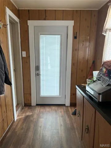 $124,900 | 121 South Low Street, Frankford, MO 63441