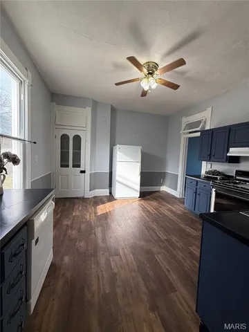 $124,900 | 121 South Low Street, Frankford, MO 63441