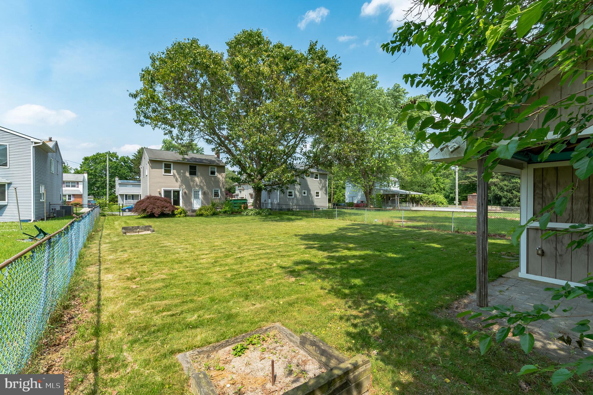 6 Franklin Road Glassboro, NJ 08028 - Photo 27 of 30 Fenced in Yard