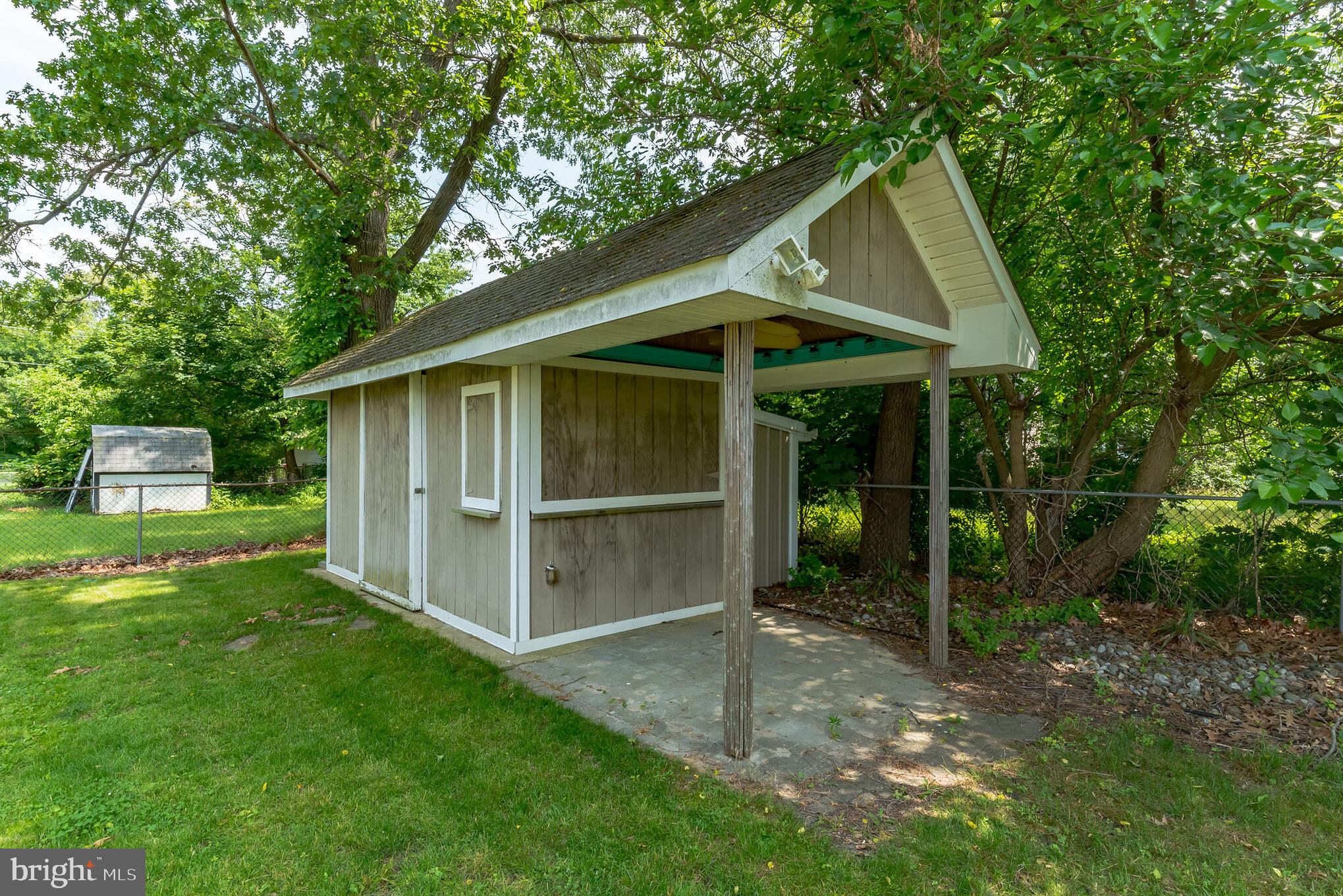 6 Franklin Road Glassboro, NJ 08028 - Photo 28 of 30 Shed