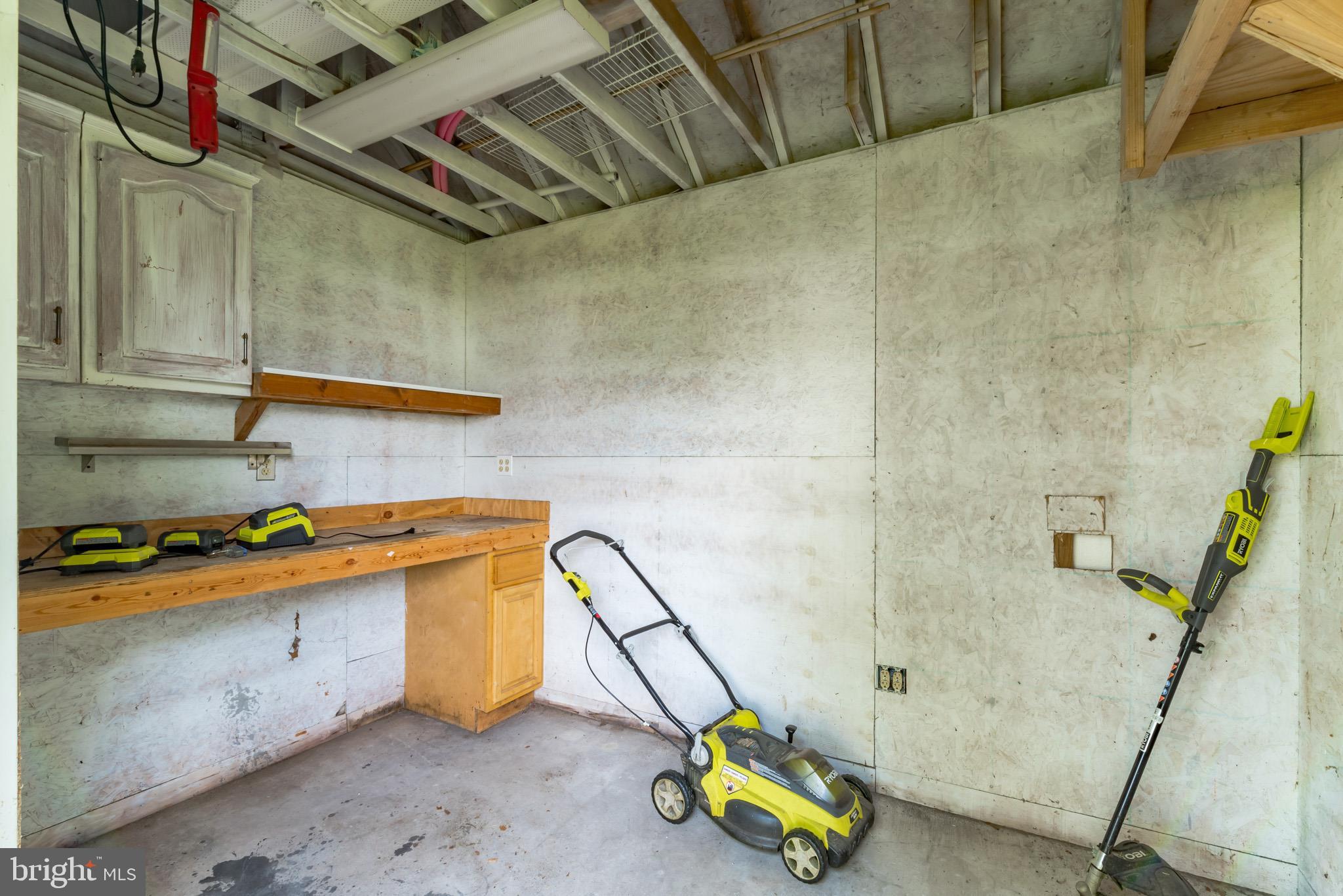 6 Franklin Road Glassboro, NJ 08028 - Photo 30 of 30 shed