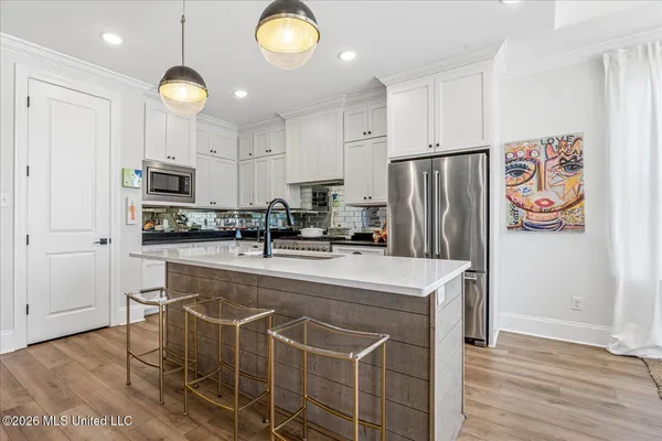 $479,900 | 4055 Bakersfield Drive, Nesbit, MS 38651