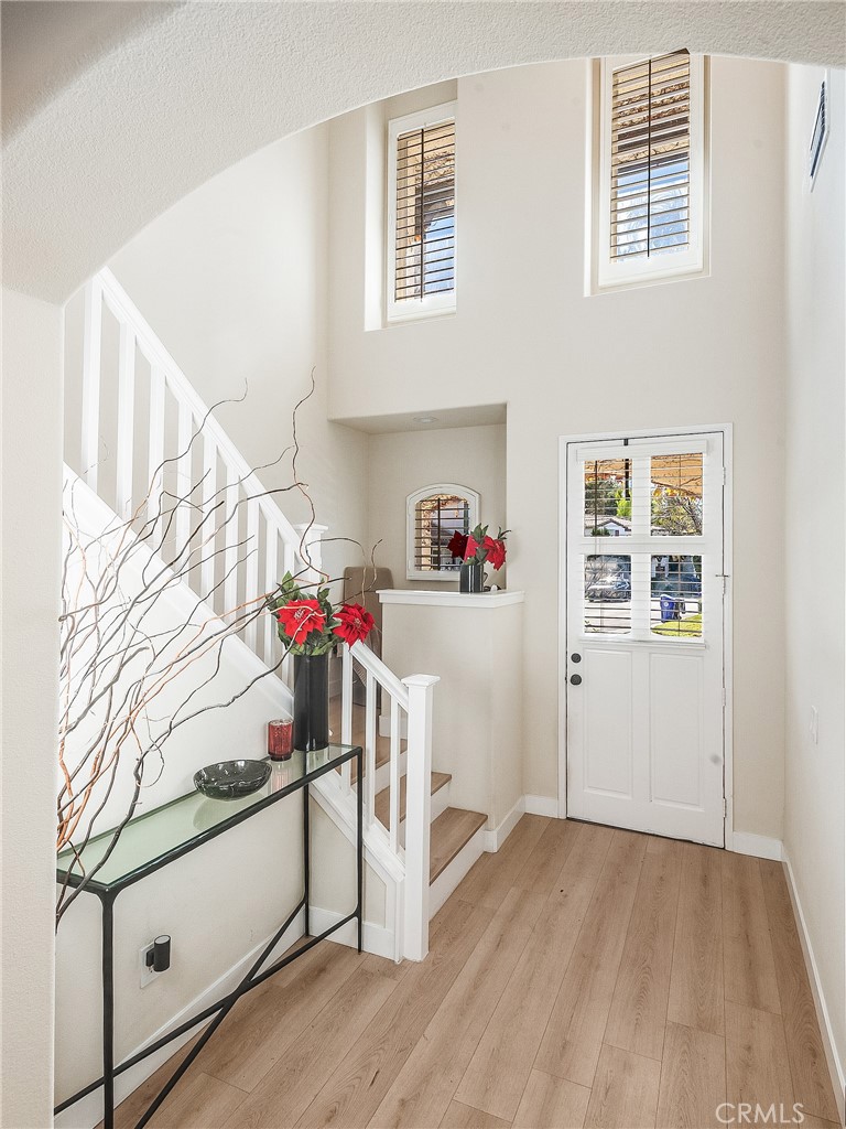 23301 Montecito Place Valencia, CA 91354 - Photo 4 of 41 a view of utility room