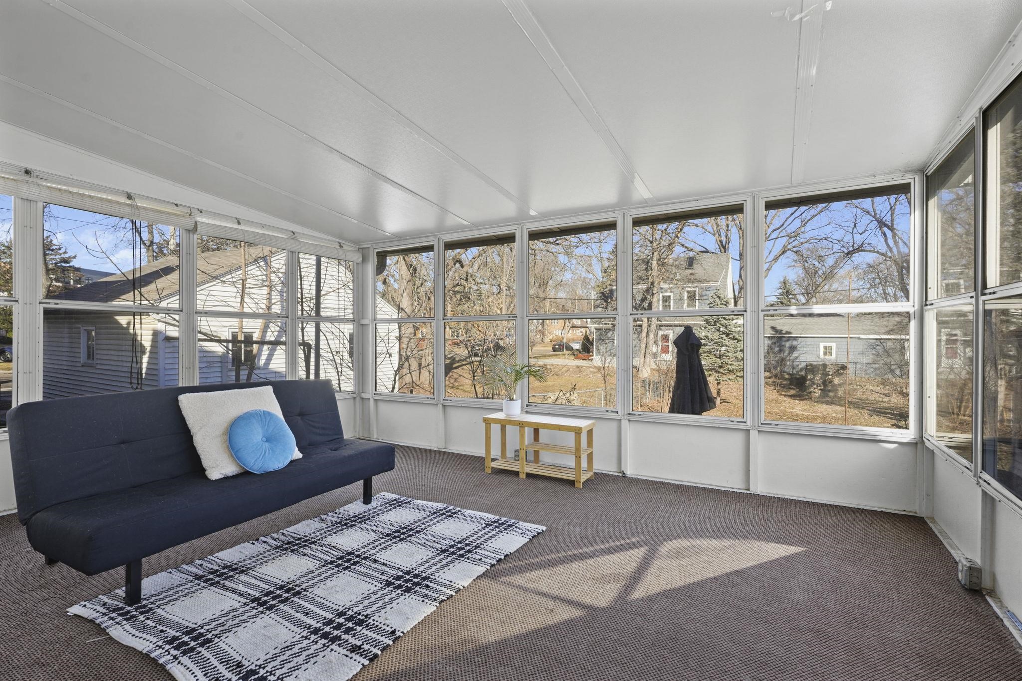 718 West Olin Avenue Madison, WI 53715 - Photo 12 of 33