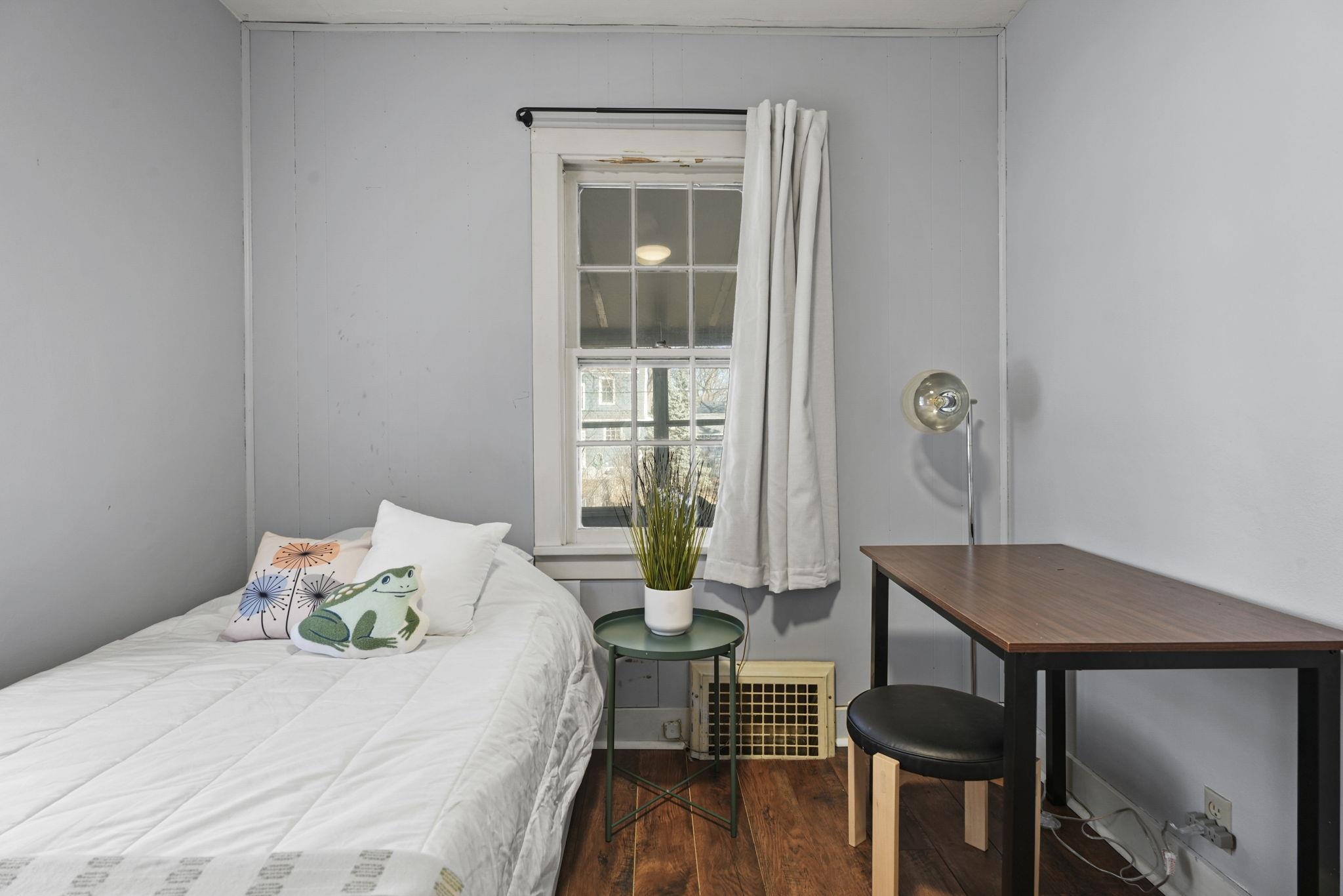 718 West Olin Avenue Madison, WI 53715 - Photo 25 of 33