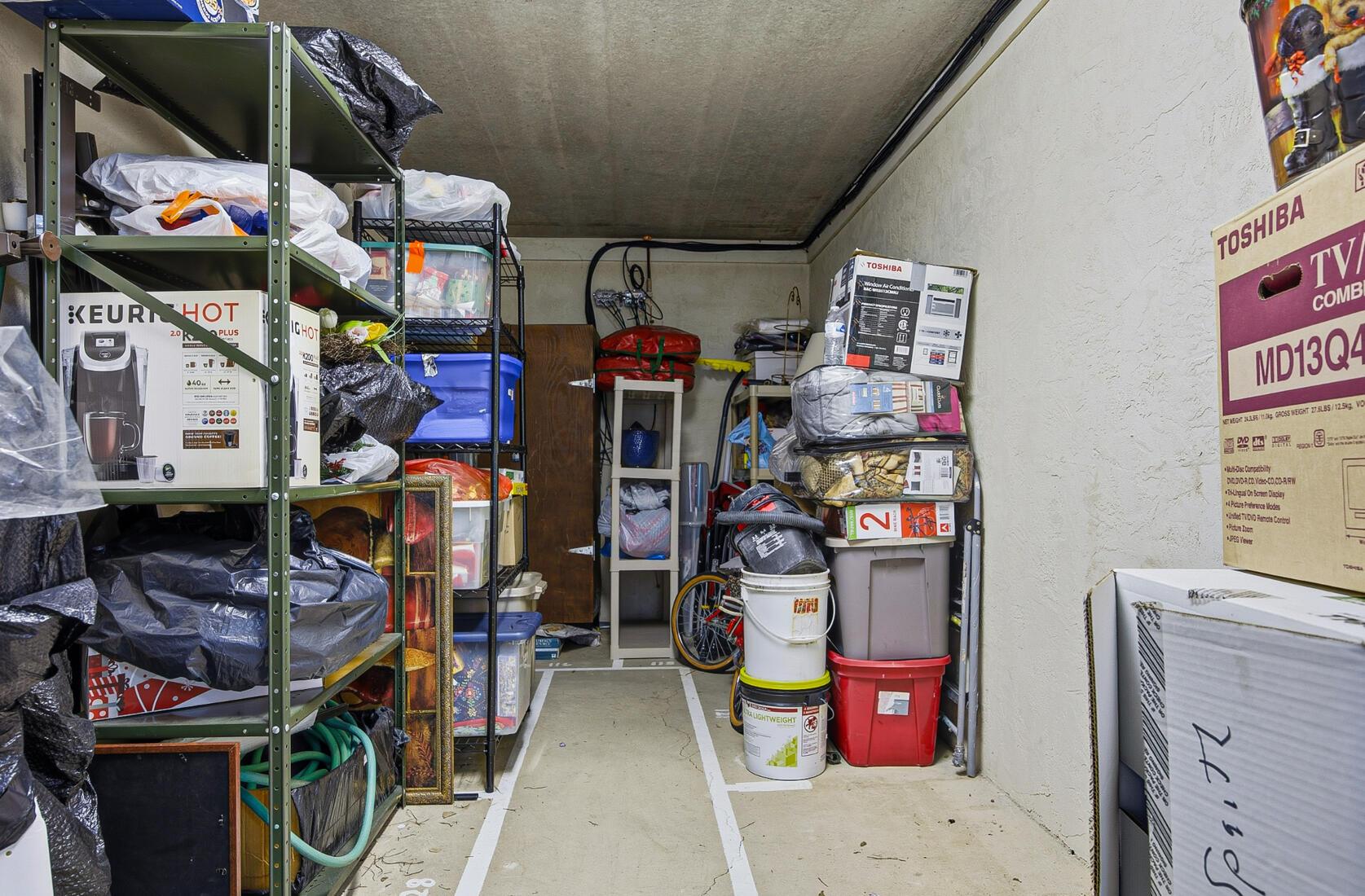 3967 Karl Road, Unit 125 Columbus, OH 43224 - Photo 50 of 63 Your own storage spot!