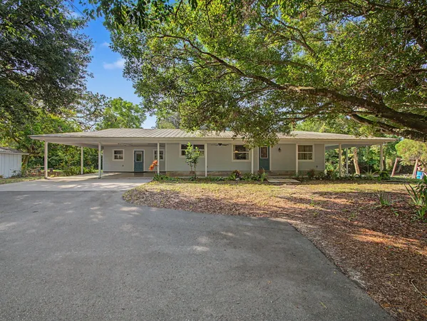 $1,200,000 | 5625 Southeast Ault Avenue, Stuart, FL 34997