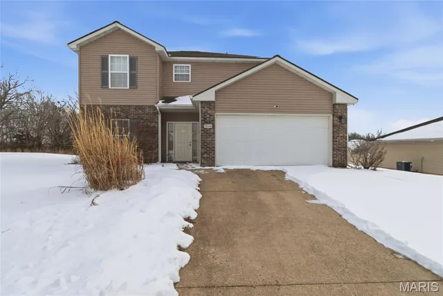 $250,000 | 214 Fritts Circle, Waynesville, MO 65583