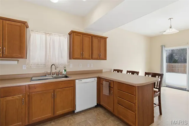 $250,000 | 214 Fritts Circle, Waynesville, MO 65583