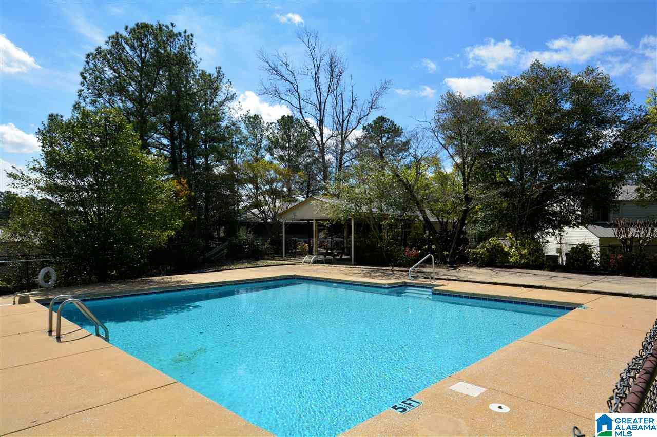601 Running Brook Road, Unit 601 Hoover, AL 35226 - Photo 8 of 37