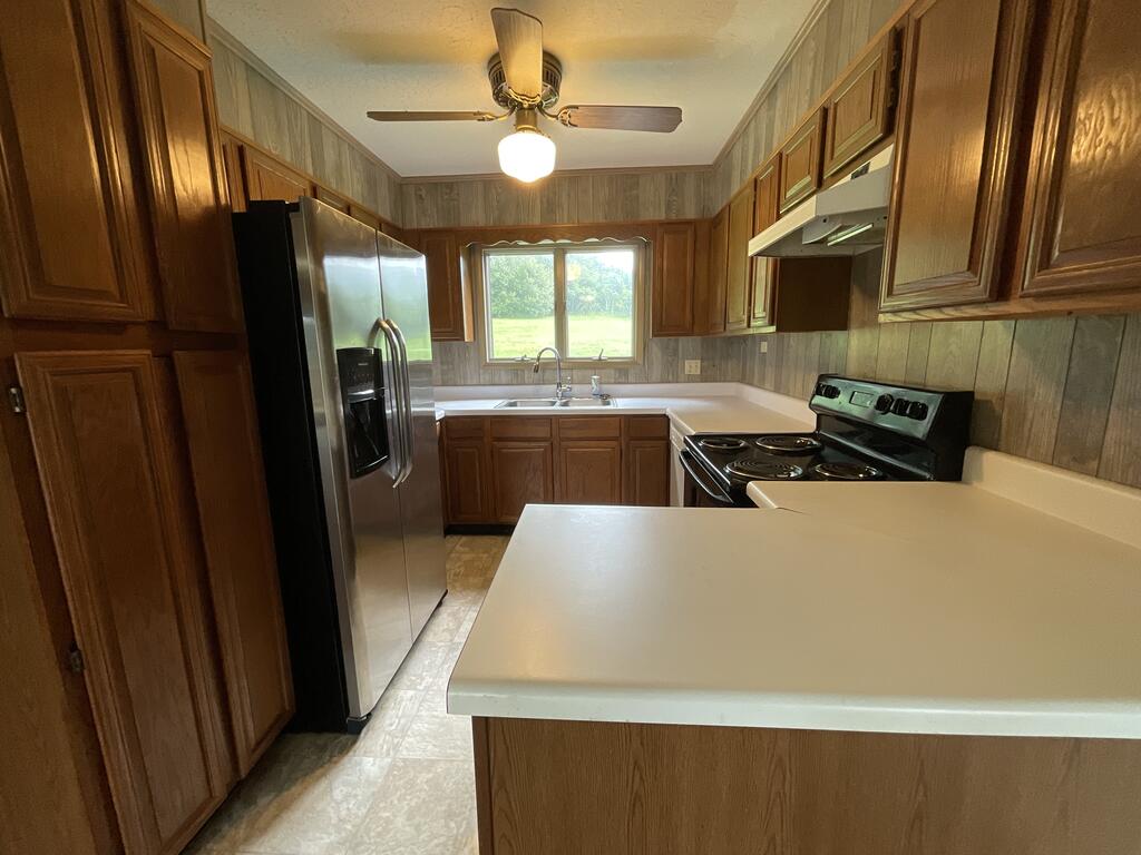 509 Random Road Hillsville, VA 24343 - Photo 21 of 40 Gallery Image 21