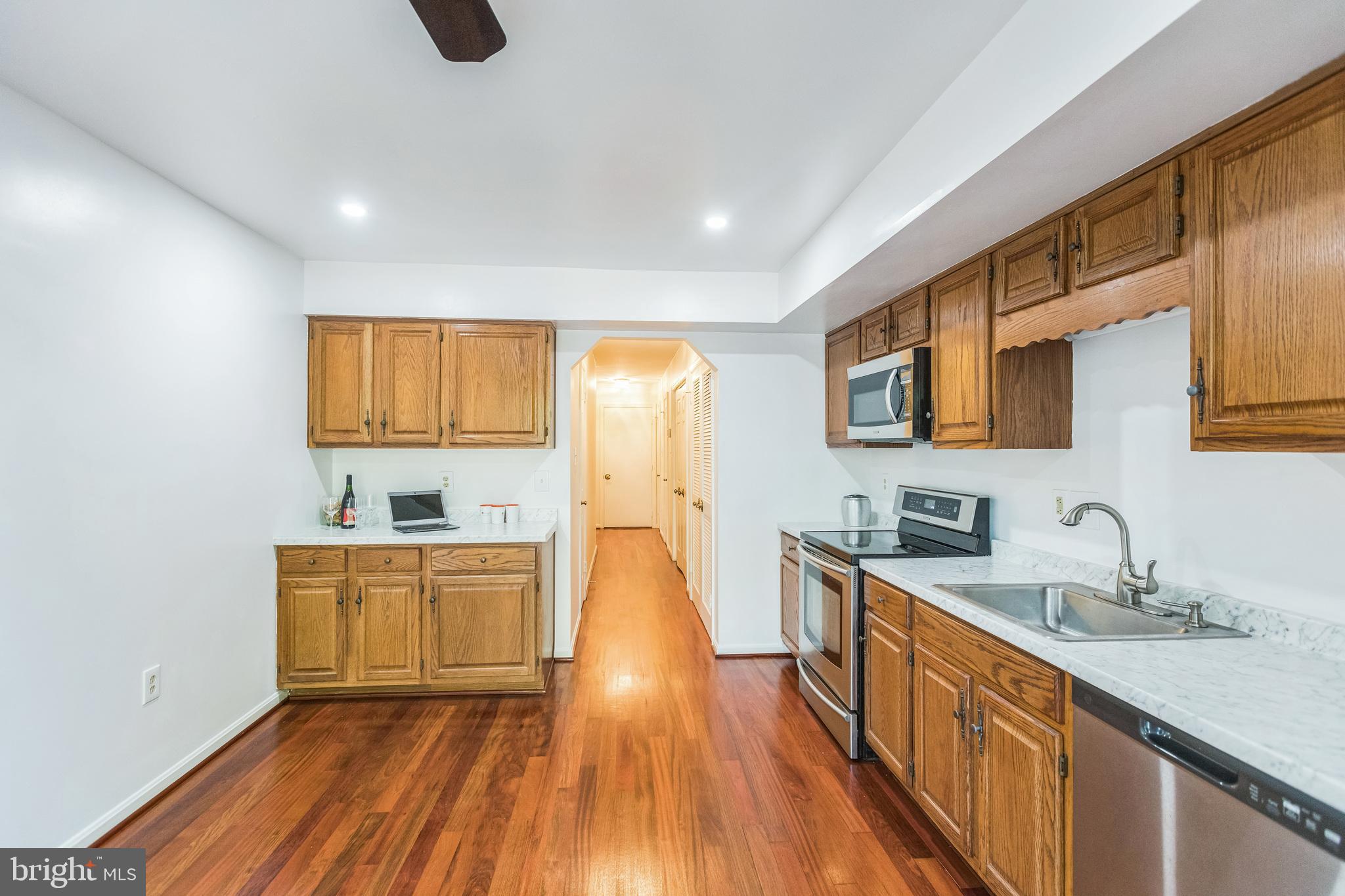 900 Boom Way Annapolis, MD 21401 - Photo 10 of 59 Kitchen