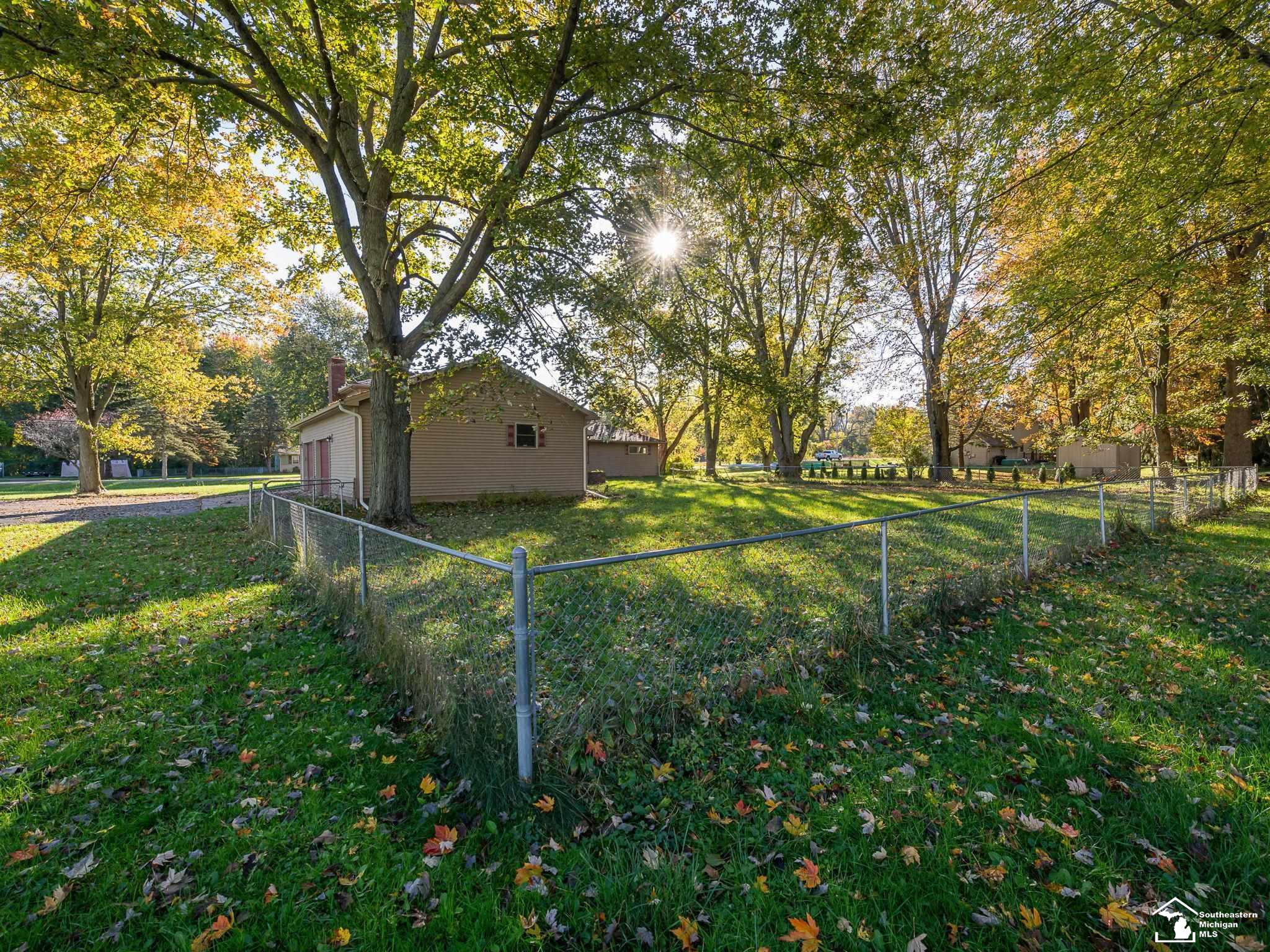 10711 Douglas Road Temperance, MI 48182 - Photo 40 of 41 50192182-4de59f89-abf1-497d-803d-0c31257ff1e6.JPG