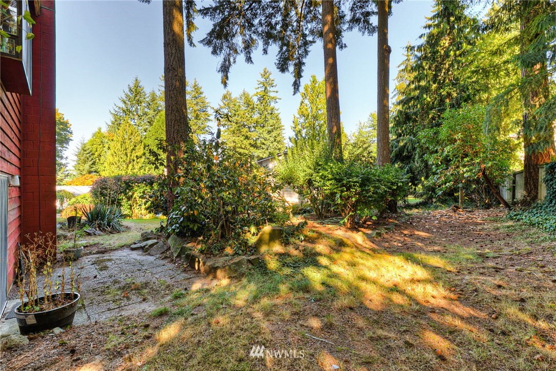 19926 34th Drive Southeast Bothell, WA 98012 - Photo 17 of 20 Gallery Image 17