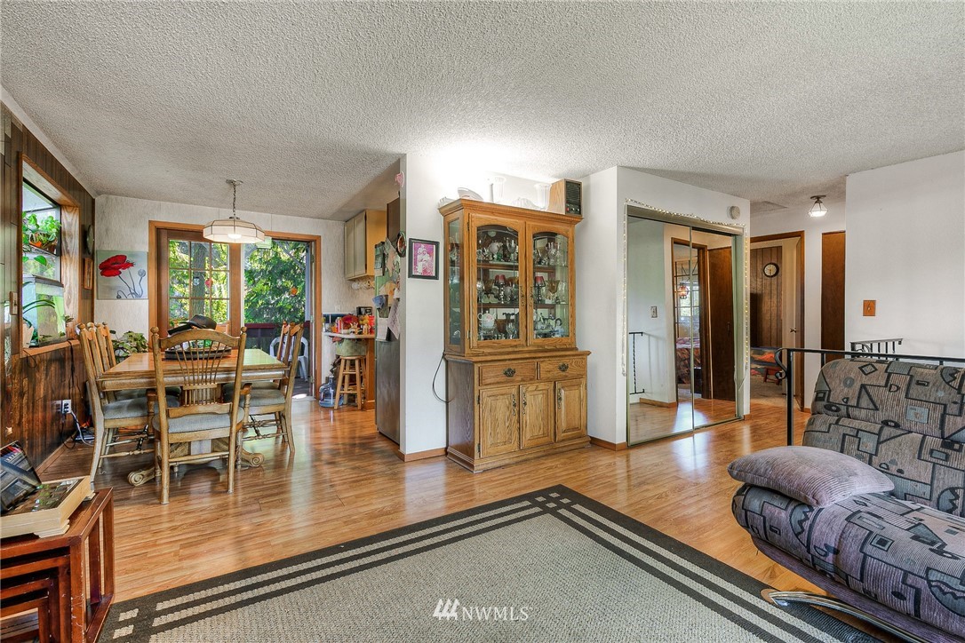 19926 34th Drive Southeast Bothell, WA 98012 - Photo 5 of 20 Gallery Image 5