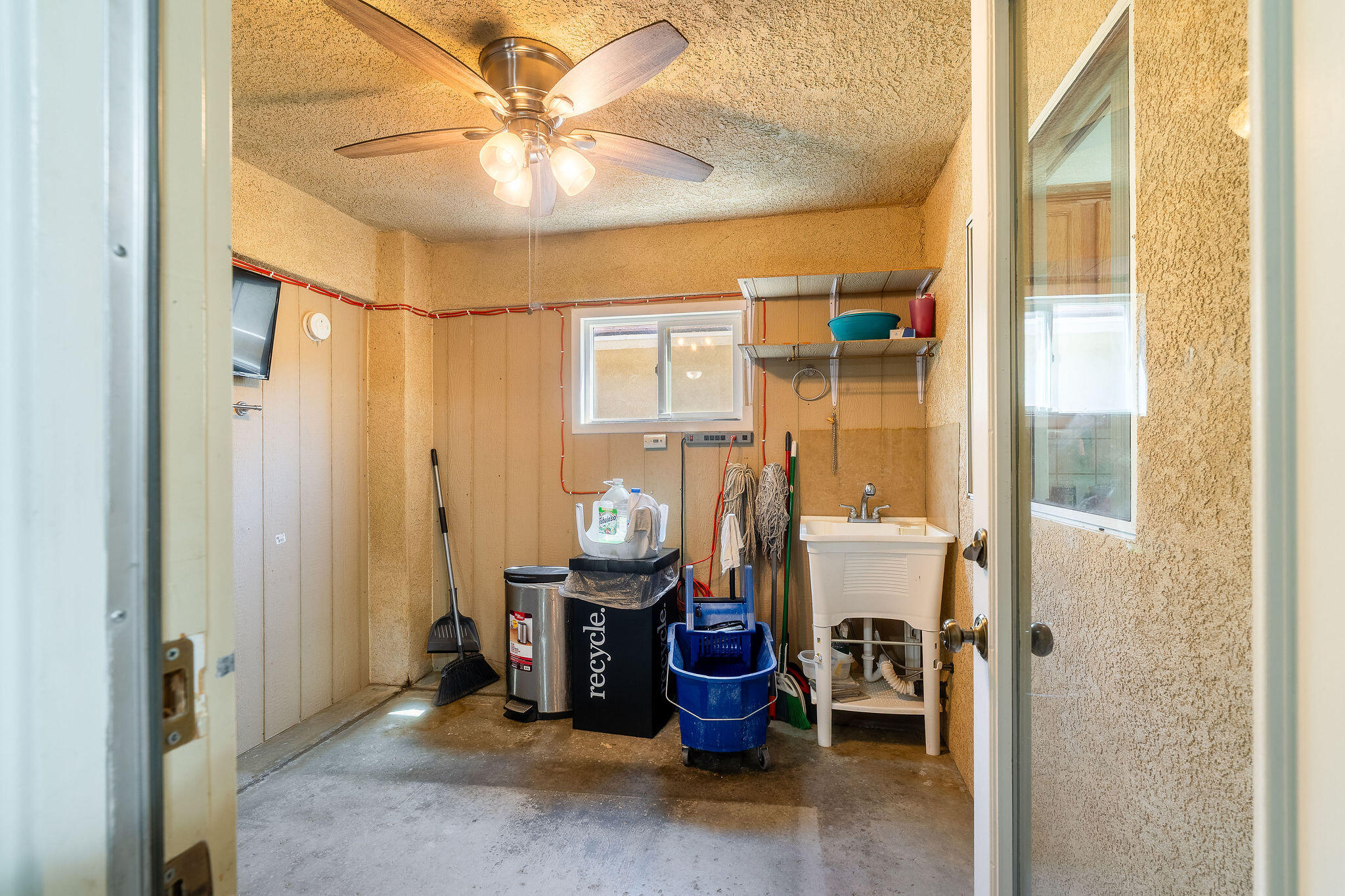 65866 Estrella Avenue Desert Hot Springs, CA 92240 - Photo 16 of 45 65866EstrellaAvenue-13