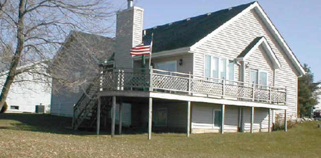 200 Rochester Street Northeast Poplar Grove, IL 61065 - Photo 1 of 5 Gallery Image 1