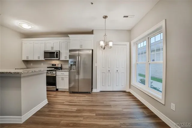 $2,575 | 275 Northill Drive, Unit D, Amherst, NY 14221