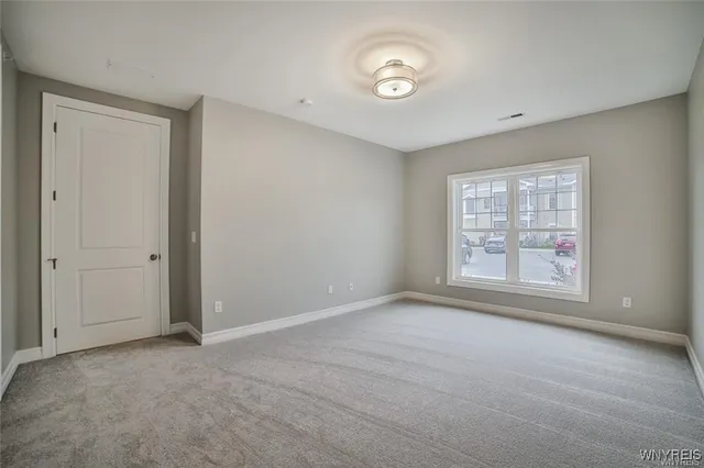 $2,575 | 275 Northill Drive, Unit D, Amherst, NY 14221