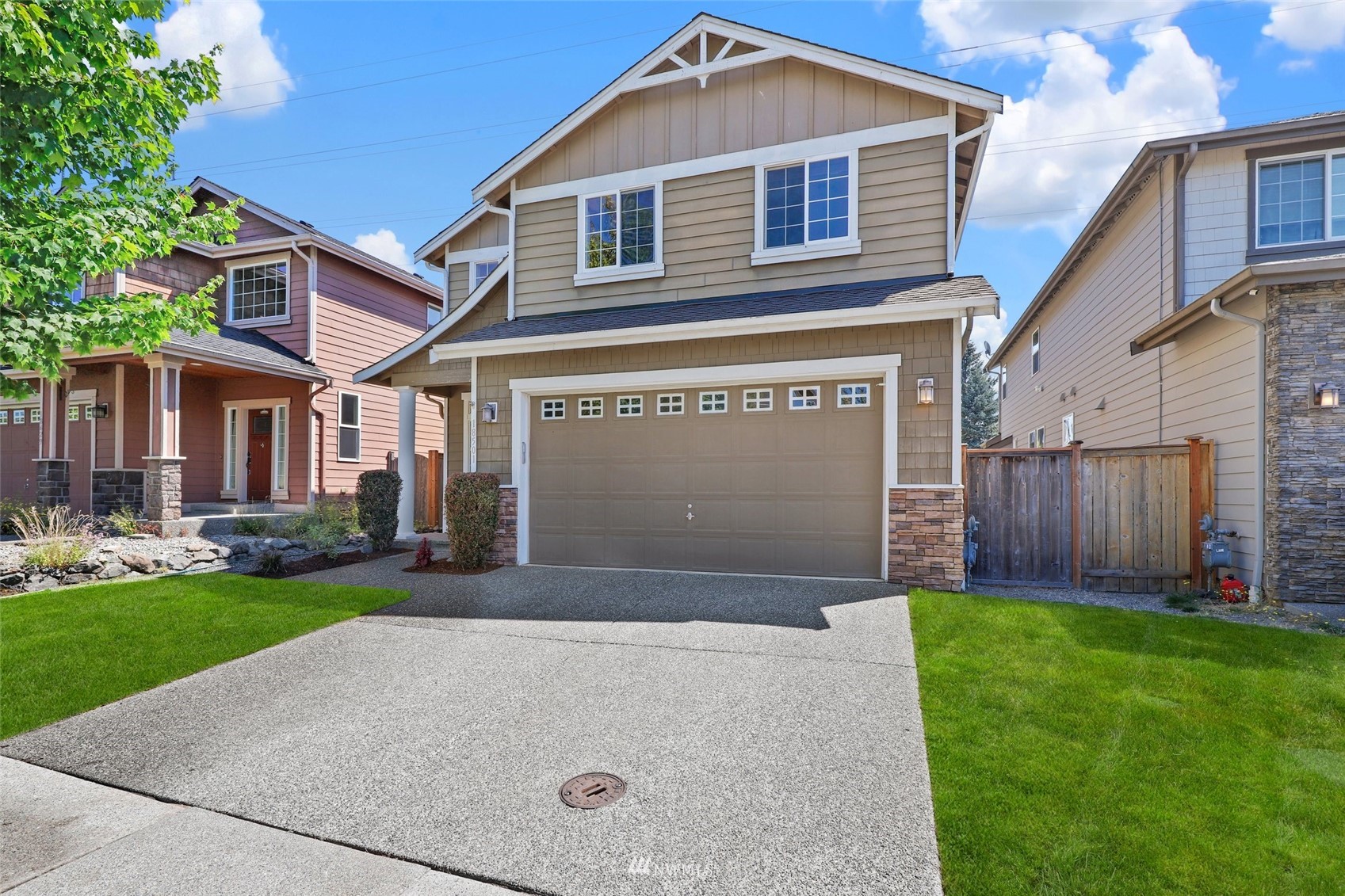 18501 42nd Avenue Southeast Bothell, WA 98012 - Photo 2 of 40 Gallery Image 2
