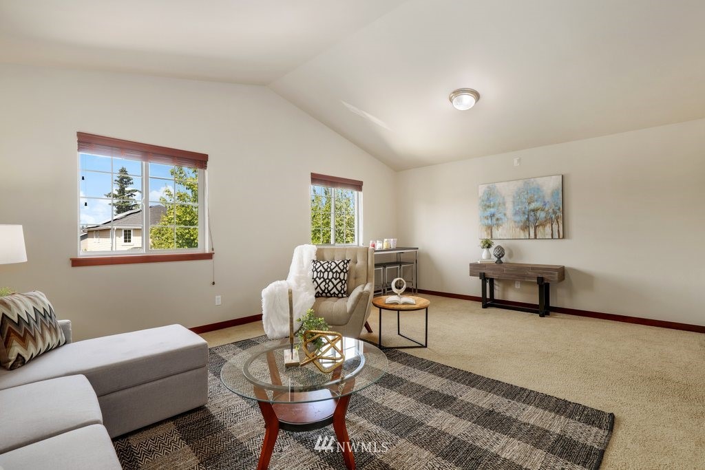 18501 42nd Avenue Southeast Bothell, WA 98012 - Photo 30 of 40 Gallery Image 30