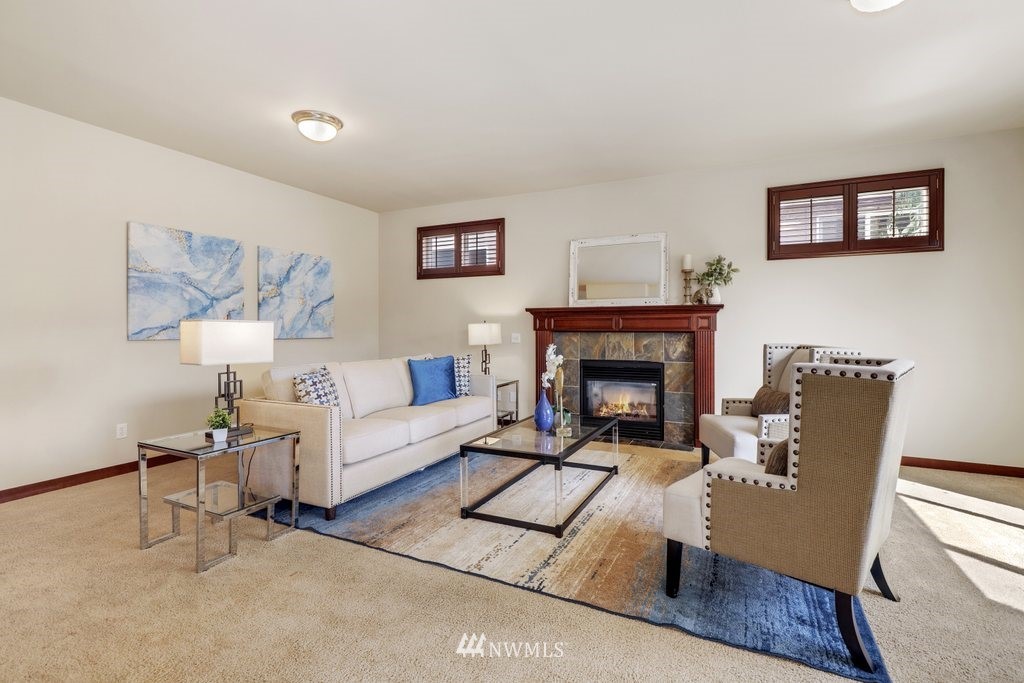 18501 42nd Avenue Southeast Bothell, WA 98012 - Photo 7 of 40 Gallery Image 7