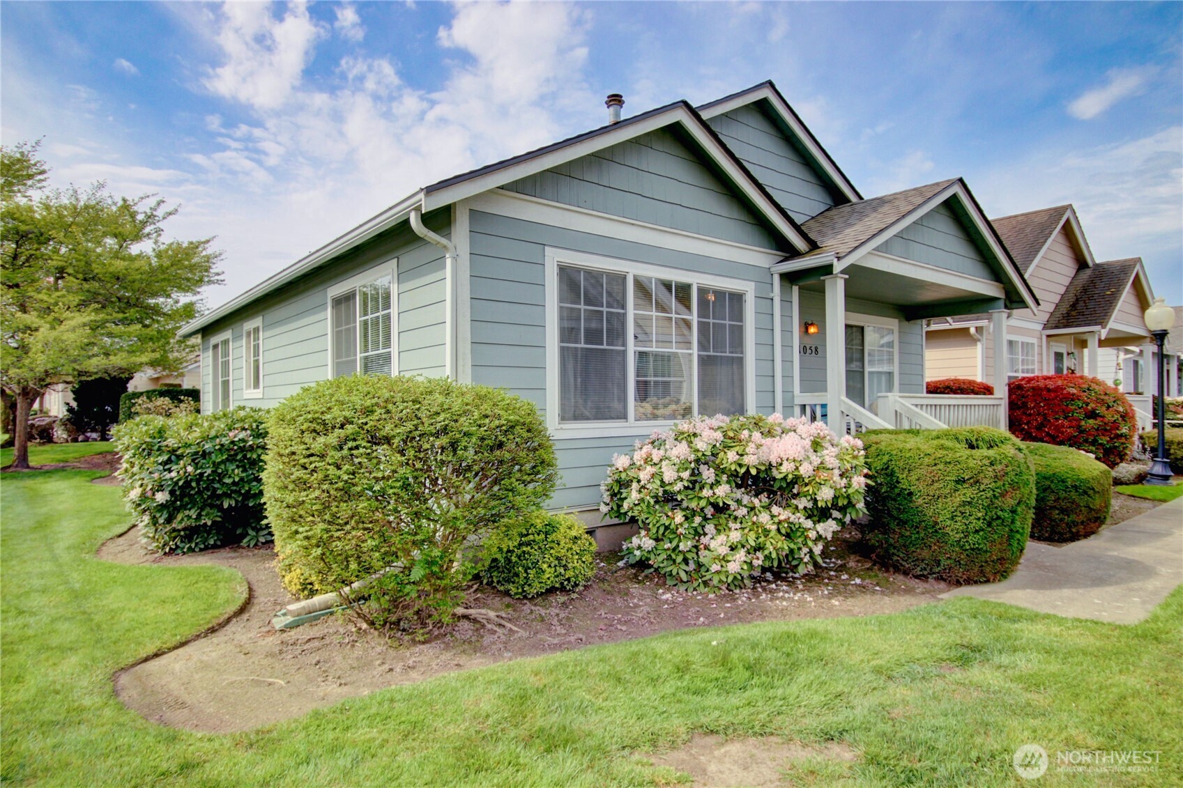 1058 Sinclair Way, Unit 1058 Burlington, WA 98233 - Photo 2 of 21