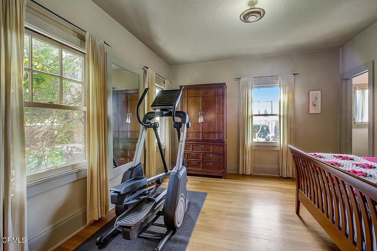 155 South G Street Oxnard, CA 93030 - Photo 28 of 73 038-S G St-022