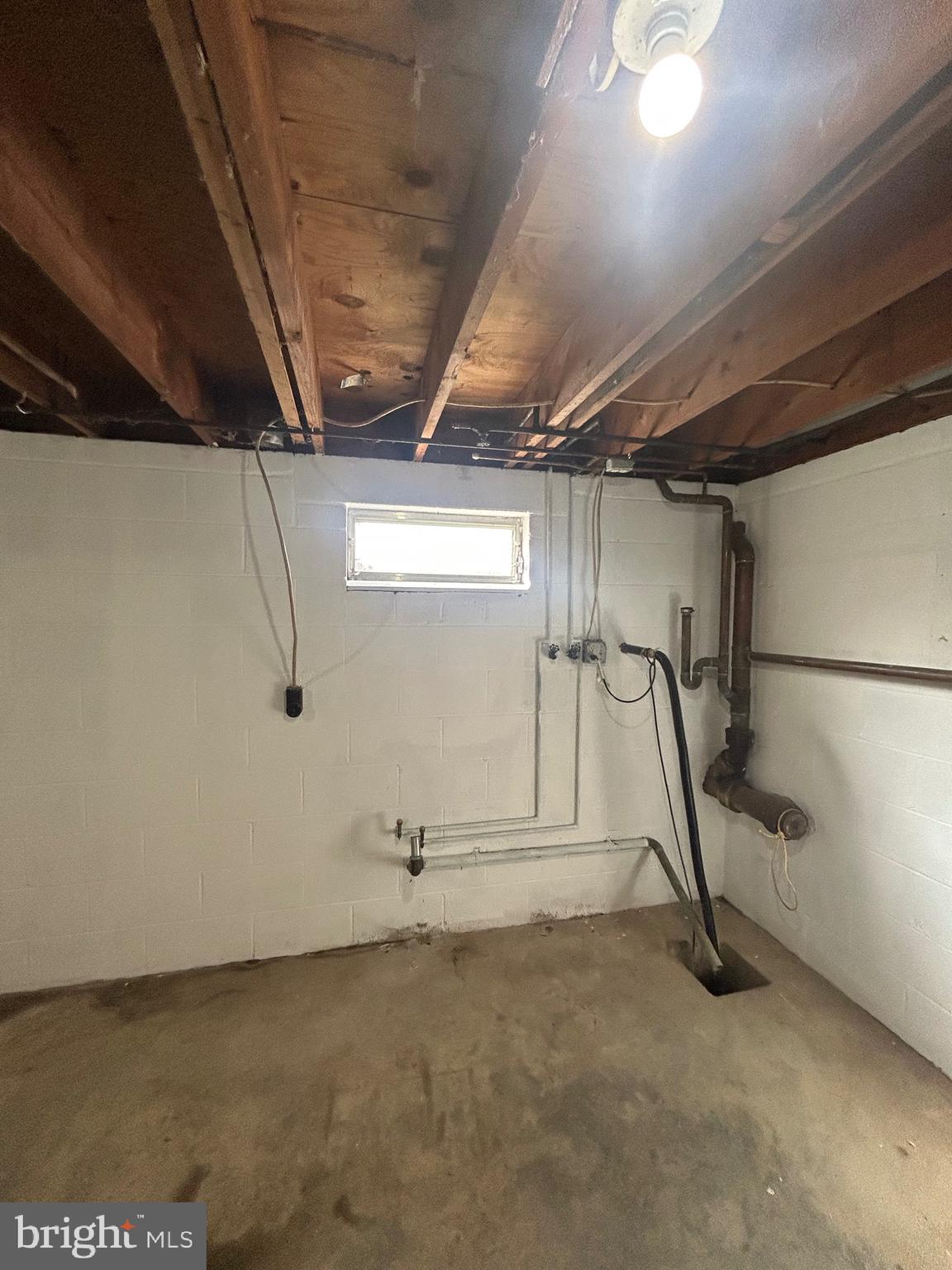 1133 Gayman Road Chambersburg, PA 17202 - Photo 30 of 34 Unfinished basement area