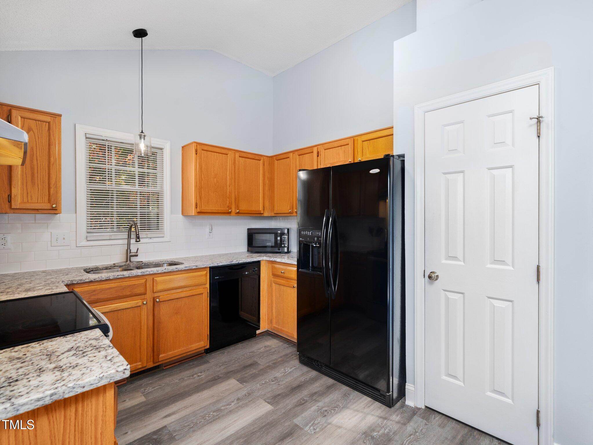 204 Rattan Bay Drive Raleigh, NC 27610 - Photo 11 of 28 36-web-or-mls-204 Rattan Bay-128